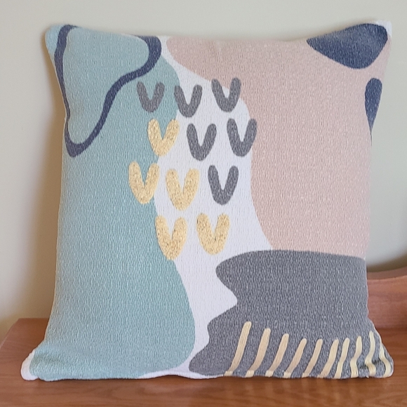 Structube Abstract Multicolor Accent Pillow - Picture 2 of 7